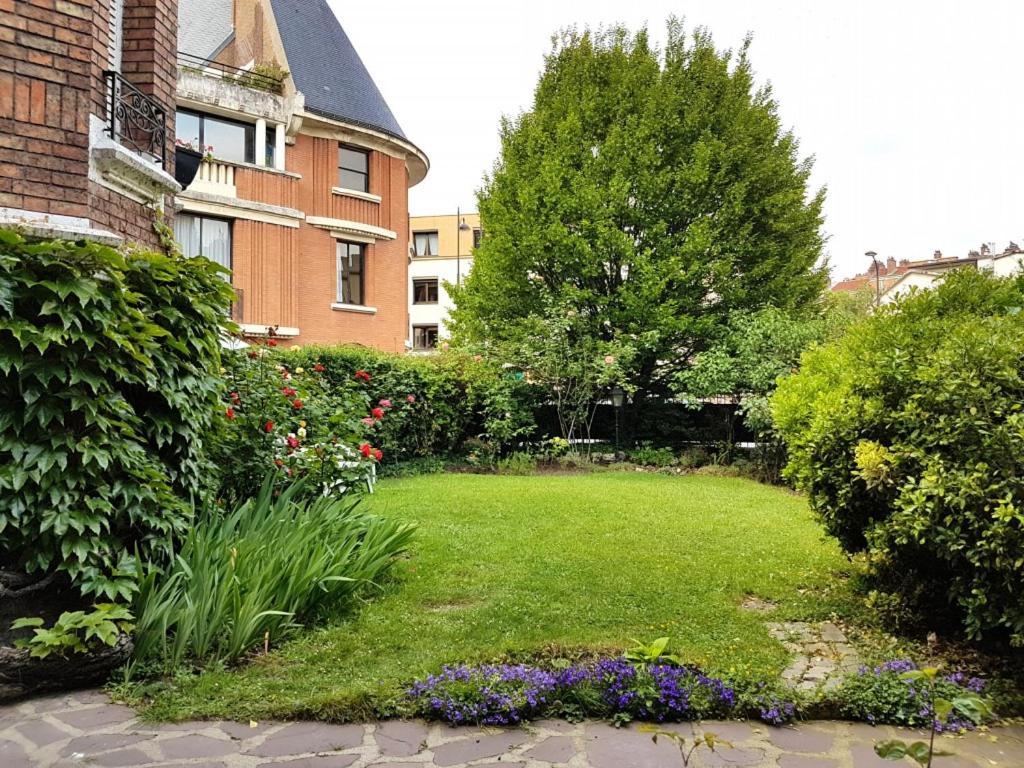 La Romantique Paris Bagian luar foto
